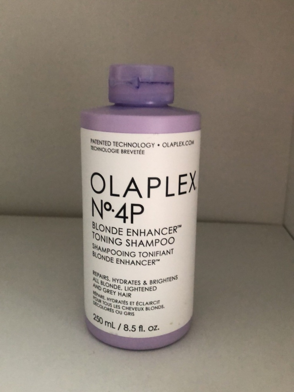 Olaplex No. 4P Blonde Enhancer Toning Shampoo